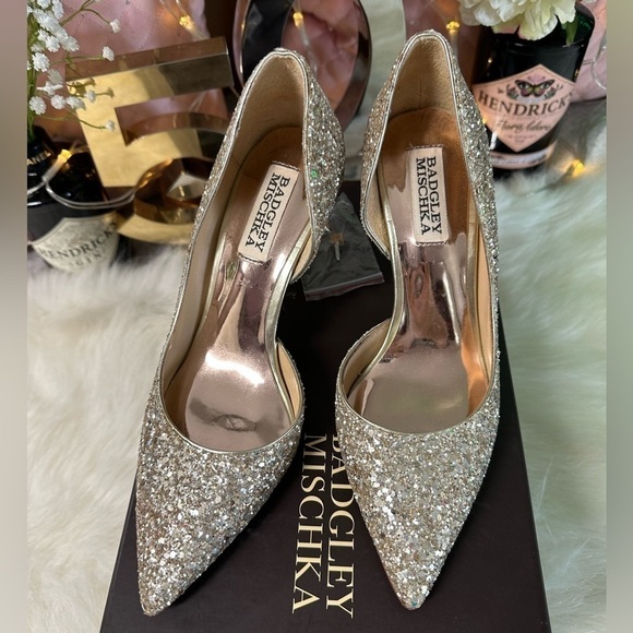 AUTHENTIC BADGLEY MISCHKA GOLD SPARKLE DAISY D’ORSAY PUMP HEELS SIZE 6 - Picture 3 of 10